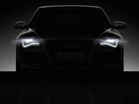 Audi анонсировала появление матрично-лазерных фар